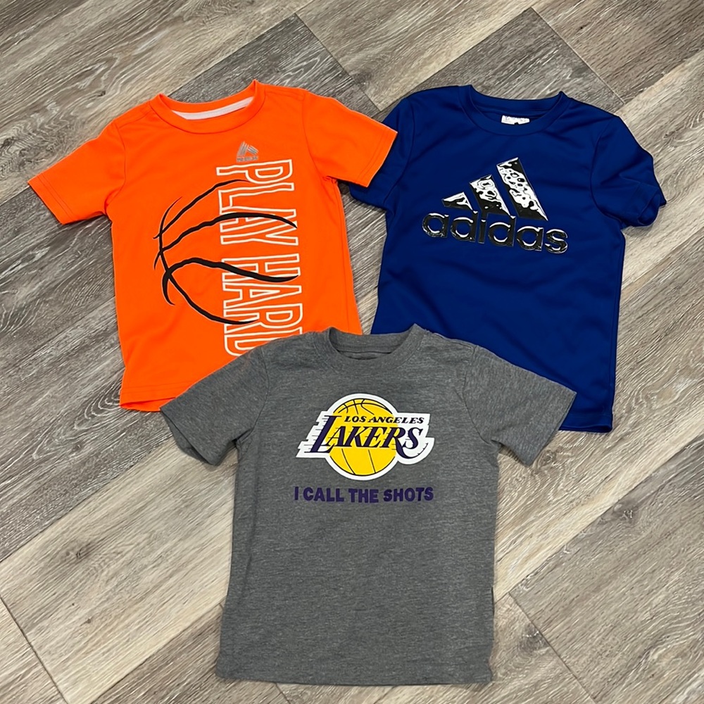 Lot bundle of 3 boys sports shirts, Lakers, Adidas, RBX size 3T